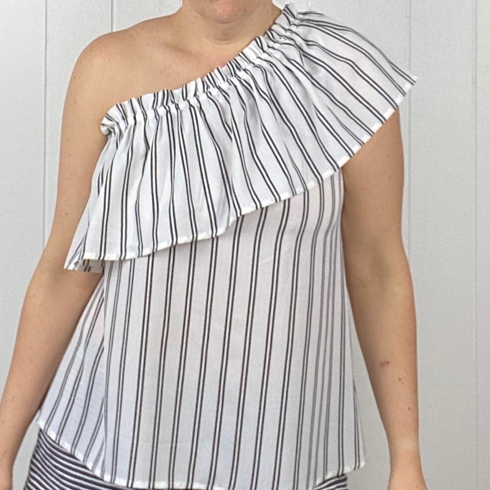 Umgee White & Black Stripe Ruffle 1 shoulder Top Small